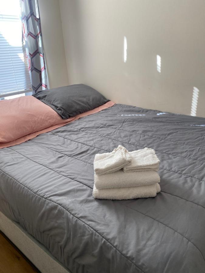 Private Room In South Philly Near Arenas! フィラデルフィア エクステリア 写真
